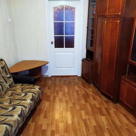 Прокофьева 24Б Уютная Посуточная Квартира Sumy Exteriör bild